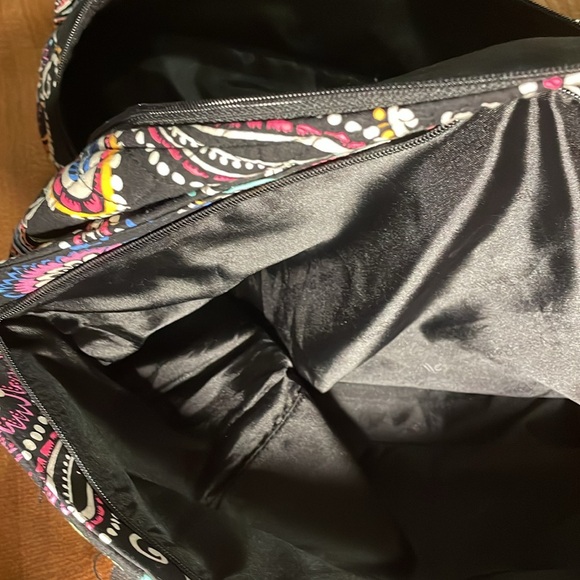 Vera Bradley Black Paisley Bandana Swirl Floral shoulder bag - Picture 5 of 9